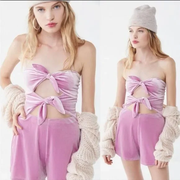 NWOT Urban Outfitters Maddie Lilac Velvet Dual Tie Front Playsuit Romper Size S - Picture 3 of 15